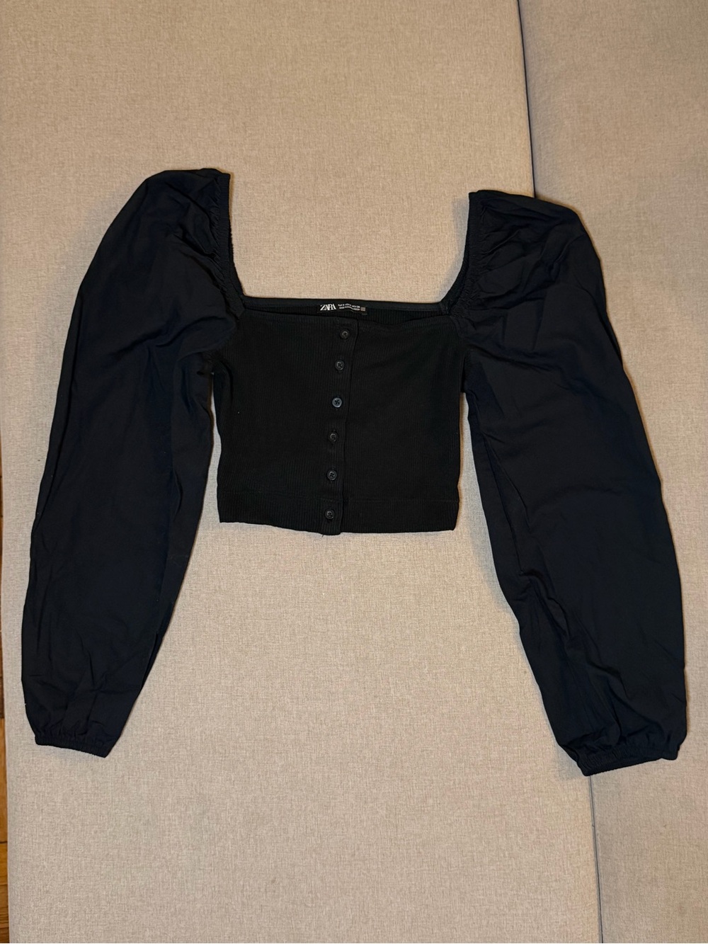 Zara Black Puff-Sleeve Cropped Button Front Top
